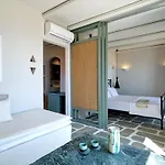 ホテル Under The Sun Cycladic Village *