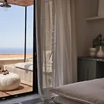 Under The Sun Cycladic Village Hotell