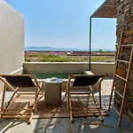 Under The Sun Cycladic Village Hotell Tínos