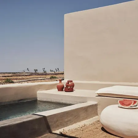 Under The Sun Cycladic Village Otel