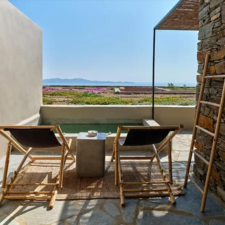 Under The Sun Cycladic Village Otel Tínos