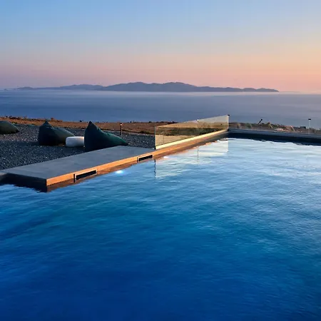 Under The Sun Cycladic Village מלון Tínos