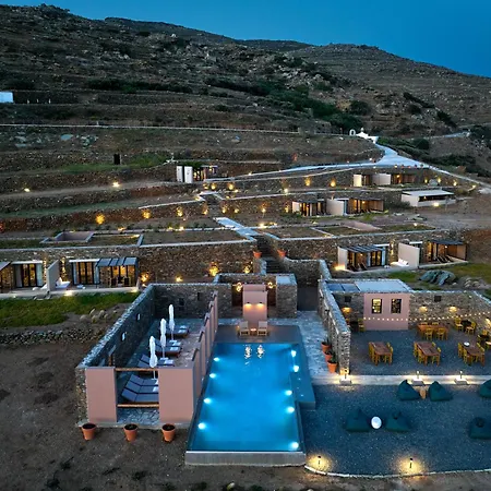 Under The Sun Cycladic Village מלון *