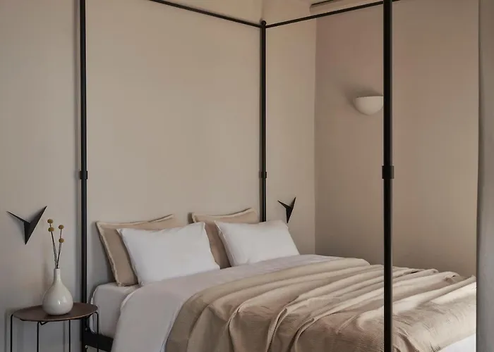 Under The Sun Cycladic Village * Tínos